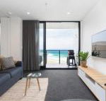 Luxury Beachfront Apartment in Newcastle - Accommodation Asia