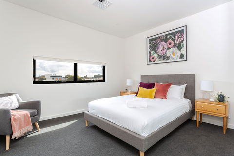 Urban Rest - Little Grenfell - Accommodation Asia 5