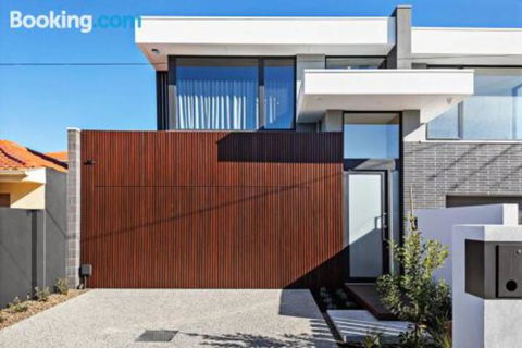 Beachside Lane On The Beach Water Views - Accommodation Guide 5