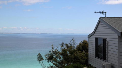 SEA EAGLE COTTAGE Amazing Views Of Bay Of Fires - Accommodation Guide 3