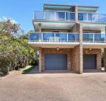 One Street from Main Beach - Accommodation Guide