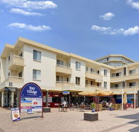 Bay Village Unit 11 / 47 Shoal Bay Road