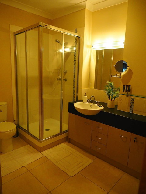 Master Suite With Private Entrance - Accommodation Guide 5