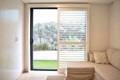 Beautiful Beachside Apartment In Bondi - Accommodation Guide 3