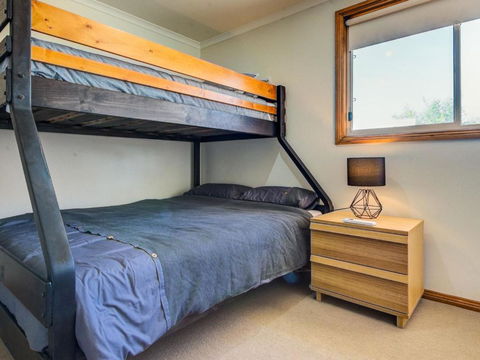 Albert Park - Accommodation Asia 6