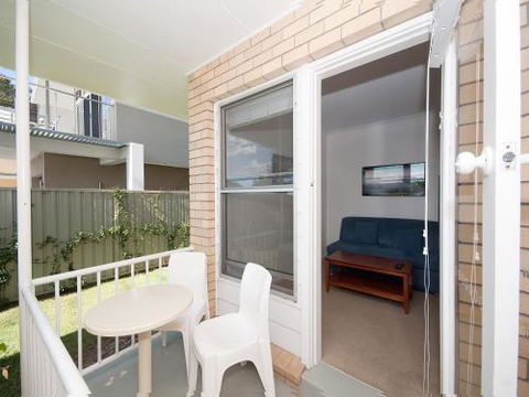 Beachside Shoal Bay Unit 2 - Accommodation Asia 6