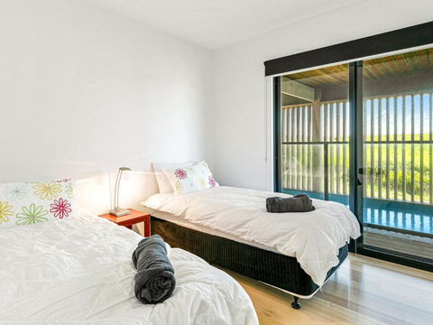 Cayley - Accommodation Guide 1