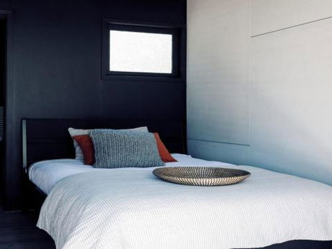 Black Shack On Hyams 4pm Check Out Sundays - Accommodation Asia 5
