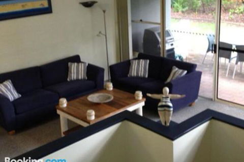 Waterscape 4pm Check Out Sundays - Accommodation Asia 6