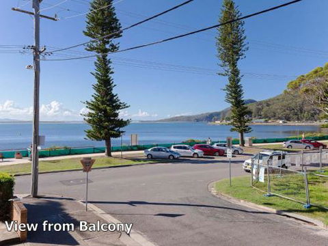2 Shoal Towers 11 Shoal Bay Rd Across The Road To Beautiful Shoal Bay Beach - Accommodation Asia 5