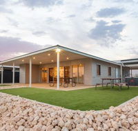 4 Corella Court Brand New Magnificent Marina Home With Wi Fi