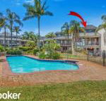 Amazing waterfront location pool beach water views tropical gardens - Accommodation Asia