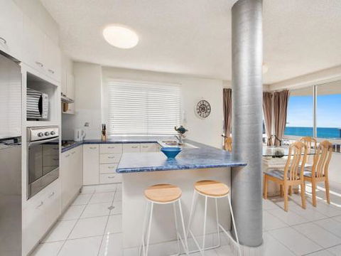 Unit 3 Casand Chase Kings Beach - Accommodation Asia 3