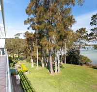 Unit 1 44 Danalene Pde fantastic waterfront property with air con