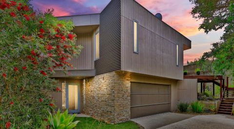 SURF Side SECRET INVERLOCH - Accommodation Guide 0