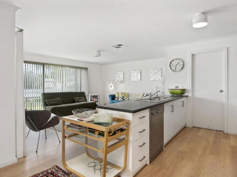 Beach Fun 11 Broadbeach Drive - Accommodation Guide 1