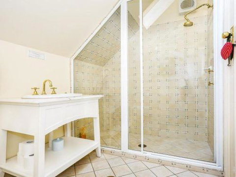 LAVENDER COTTAGE Alpine Southern Highlands 4pm Check Out Sundays - Accommodation Guide 1