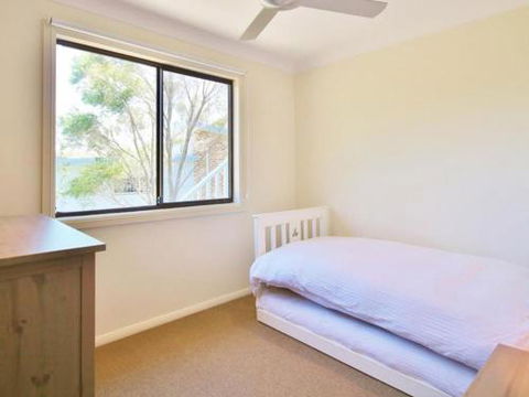 Bimbimbie At Hyams Beach 4pm Check Out Sundays - Accommodation Asia 3