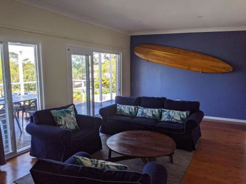 Seagrass Beach House At Hyams 4pm Check Out Sundays - Accommodation Asia 2