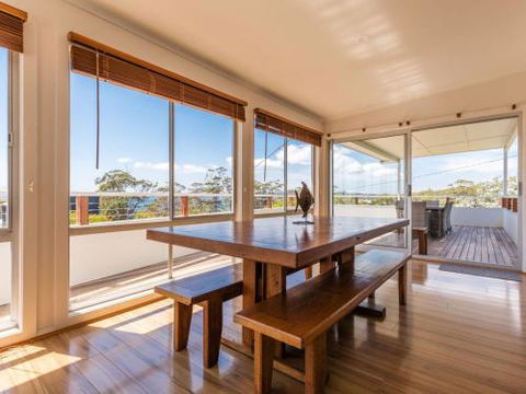 Unwind At Hyams Beach 4pm Check Out Sundays - Accommodation Asia 2