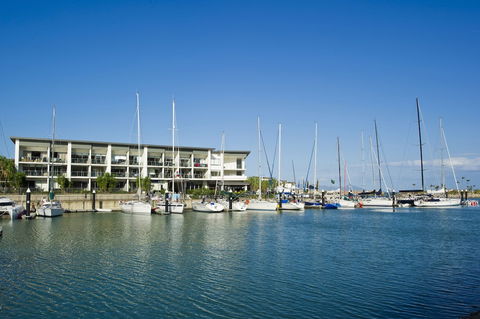 Blue On Blue Studio Room 1222 - Accommodation Guide 0