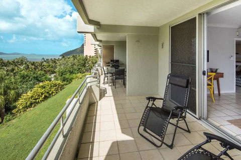 2 Bedroom Poinciana Lodge - Accommodation Asia 1