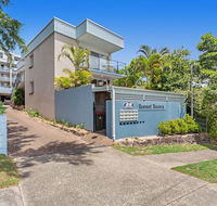 Sunset Towers 14 / 25 Donald Street
