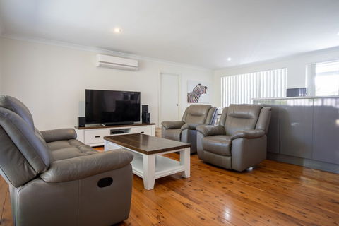 Underwood Road 62 - Accommodation Asia 1