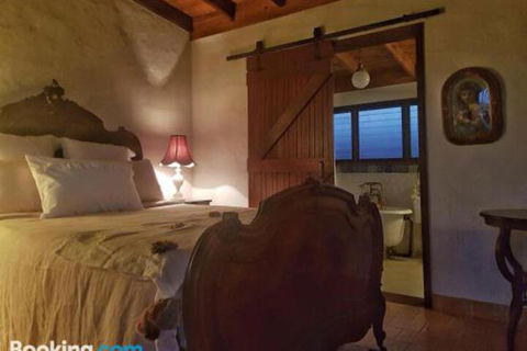 Blue Fattoria - Accommodation Guide 6
