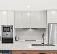 Modern Family Retreat 12 Minell Close - Accommodation Guide