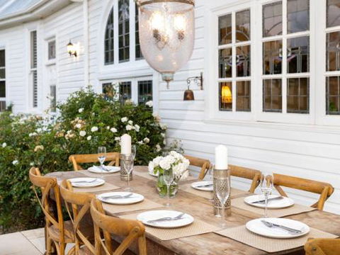 Wembley House Southern Highlands With 4pm Check Out Sunday - Accommodation Guide 6