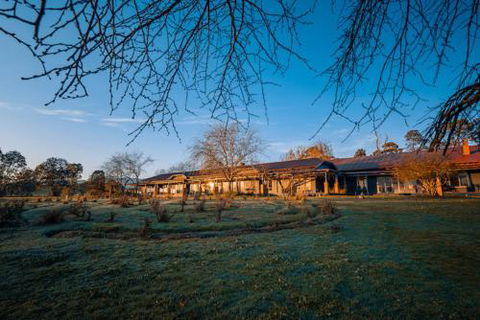 Acheron Valley Lakefront Cottages - Accommodation Asia 2