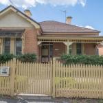 Meltham On March - Accommodation Asia 0
