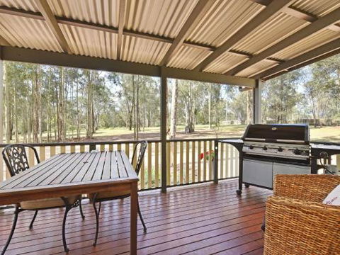 Olive Grove Villa 3 Suite With Large Bath - Accommodation Guide 3