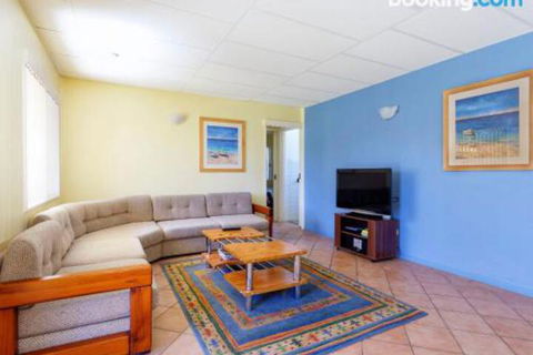 Perrumba Street Cottage - Accommodation Asia 6
