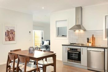 Chic Modern & Designer Apartment - Accommodation Asia 0
