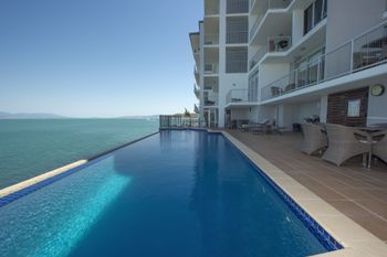 1 Bright Point Apartment 5501 - Accommodation Guide 1