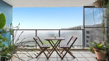 The Apartment Service ALXD2 - Accommodation Guide 3