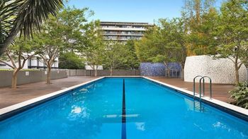 The Apartment Service ALXD2 - Accommodation Guide 6