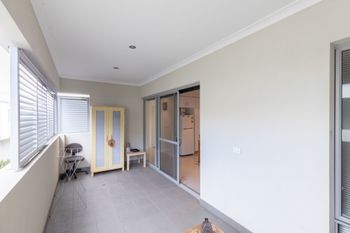Conveniently Located Luxury Home 10 Mins From CBD - Accommodation Guide 2