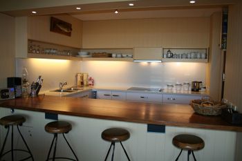 Twin Towers 302A - Accommodation Guide 5