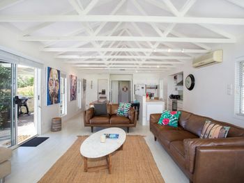 Conjola Park NSW Accommodation Guide