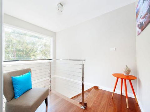 The Seahorse 137 Government Road - Accommodation Asia 5