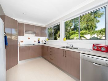 Nelson Street Pine Cottage 5A - Accommodation Asia 5