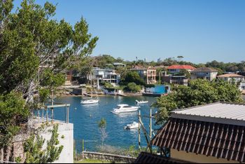 Stylish 2 Bdr Overlooking Parsley Bay H379 - Accommodation Asia 2