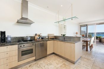 Stylish 2 Bdr Overlooking Parsley Bay H379 - Accommodation Asia 3