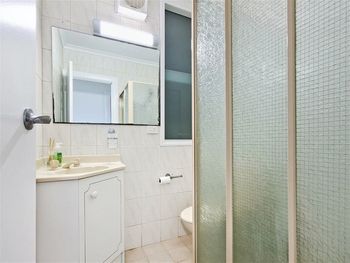 Silver Lining - Accommodation Asia 4