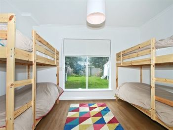 Silver Lining - Accommodation Asia 1