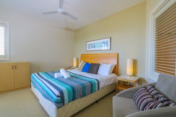 Resort Apartment On Salt Beach 6318 - Accommodation Guide 3
