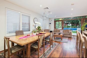 Stunning East Suburb Coastal Home H373 - Accommodation Asia 0
